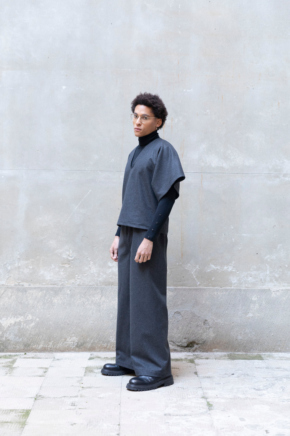 Wide-Leg Long Pants-3