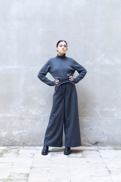 Wide-Leg Long Pants-0