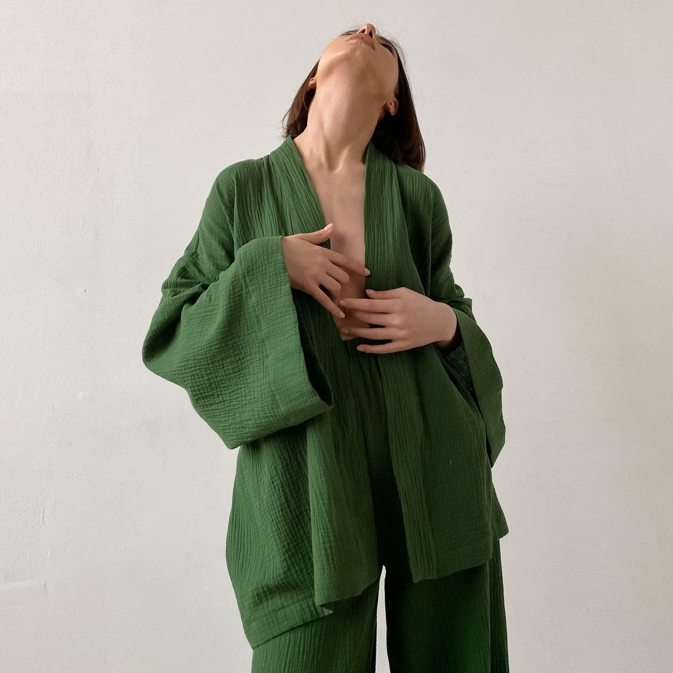 9e320449-984d-48d0-958b-54b7f18dfd92