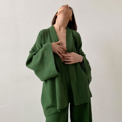 9e320449-984d-48d0-958b-54b7f18dfd92