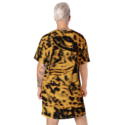 VINTAGE HEART ART T-shirt Dress by Gianneli-7